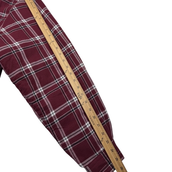 Wrangler Shirt Mens XL Red Plaid Sherpa Lined Shacket Button Up - Picture 10 of 10